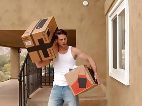 Delivery Man Carries Dramatize expunge Best Package - NextDoorStudioes