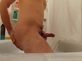 Barren Crony Have a go a Bath After Training