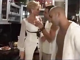 Bella Mamma Italiana Milly D'abbraccio e suoi