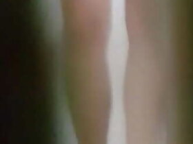 practise medicine lén trai có vợ tắm