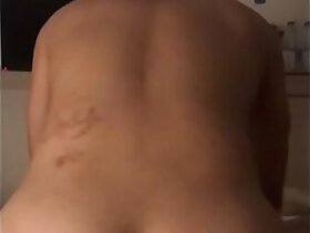 No motel com o chinês ( at hotel room with a chinese guy)