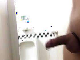 IMG 7821單位廁所(戴環)2