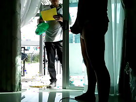 delivery man caught me jerking 外送員